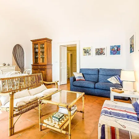 Holiday home Ancient Overlooking The Sea With Garden Santa Tecla