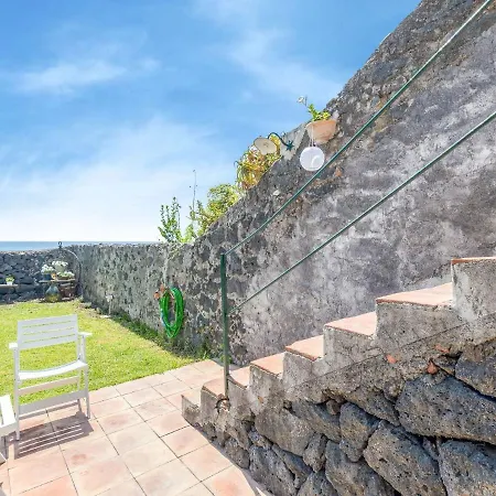 Ancient Overlooking The Sea With Garden * Santa Tecla